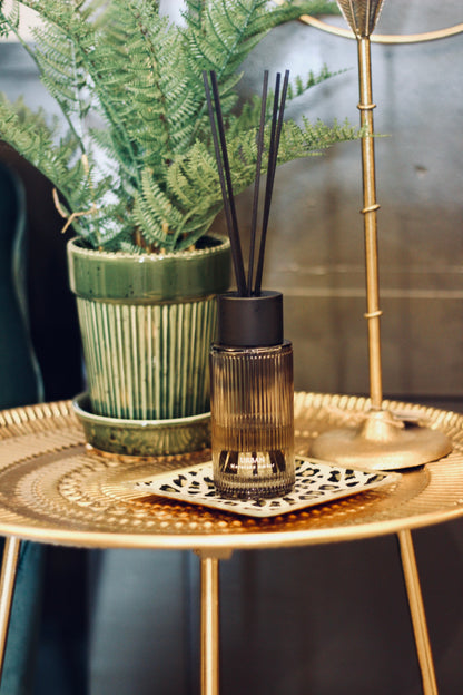 Urban Amber Diffuser detail – Leya Buster Interiors