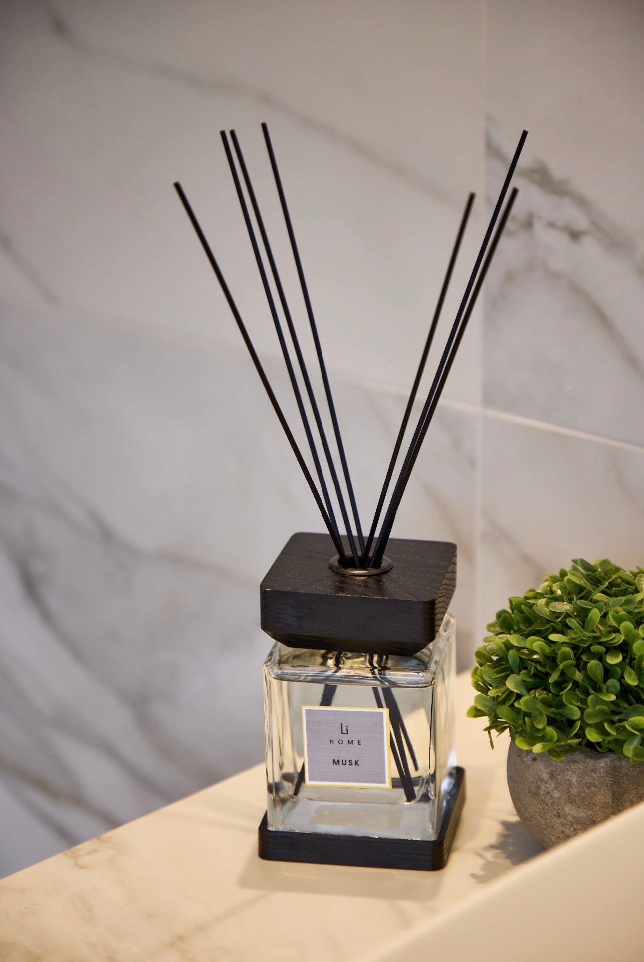 Luxury Square Reed Diffuser – Musk