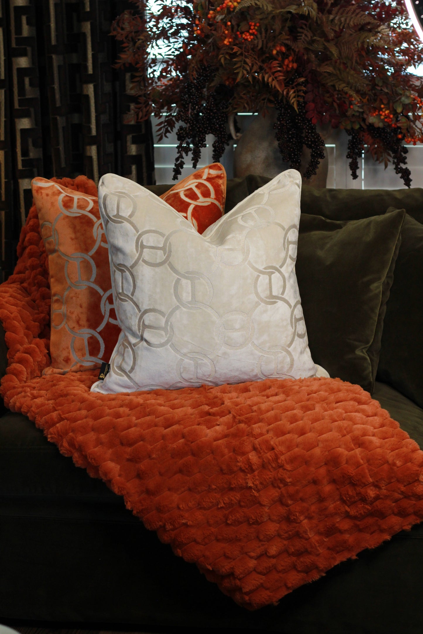 Hooked Velvet Cushion Ivory