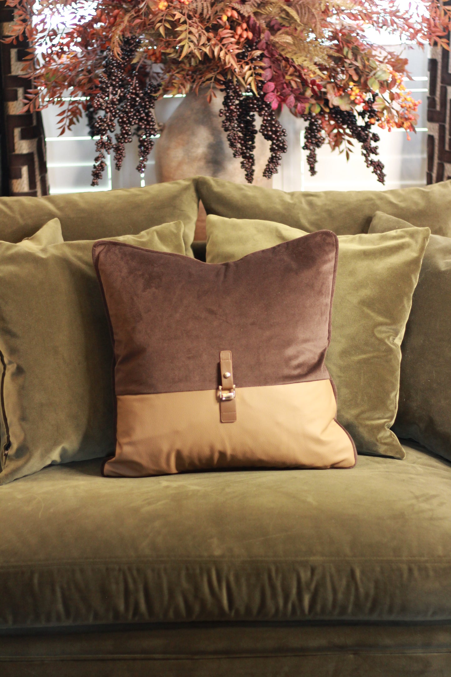 Buckle Cushion – Chocolate