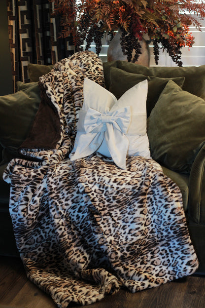 Eartha Leopard Print Faux Fur Throw styled view – Leya Buster Interiors