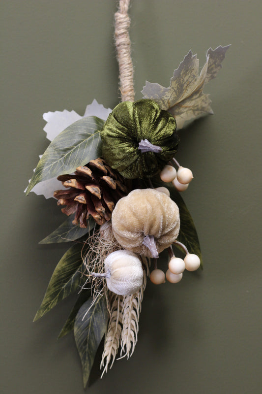 Harvest Woodland Pumpkin Swag with warm autumn pumpkins and seasonal foliage